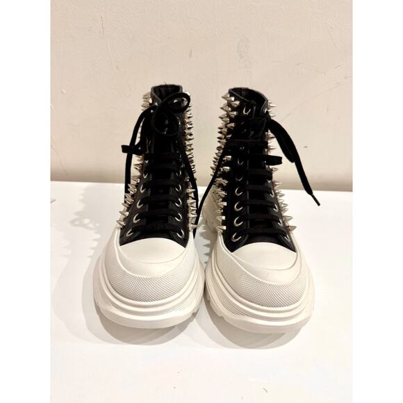 Alexander McQueen Tread Slick Leather Lace-Up Chunky Boots Black/White EU 39.5 - Picture 4 of 9
